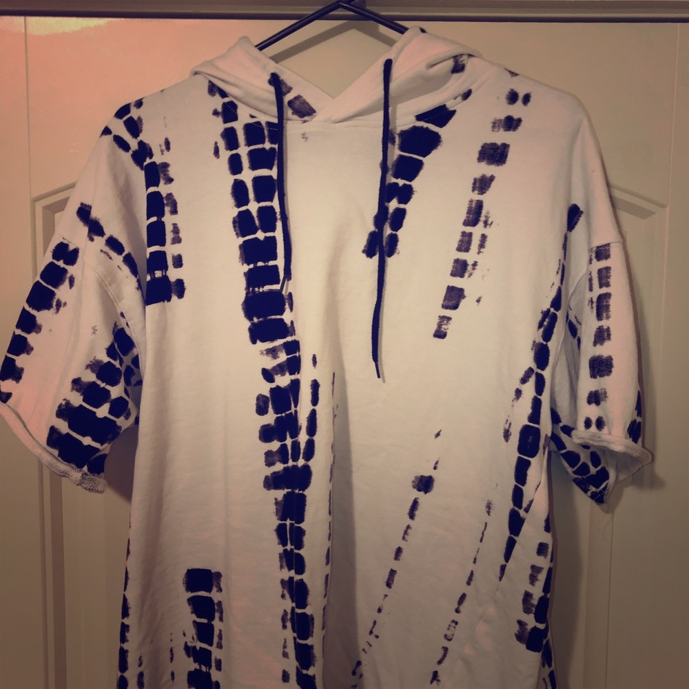 Short sleeve Hoodie T